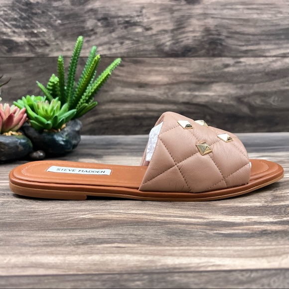NIB Steve Madden Trouble Tan Nude Leather Pyramid Stud Slide Sandal 8M - Picture 6 of 10